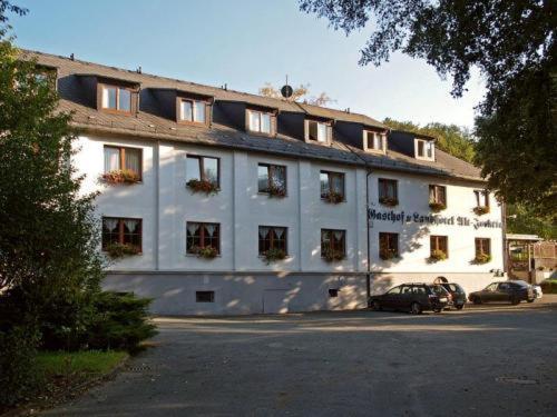 Landhotel Alt-Jocketa Pöhl Екстериор снимка